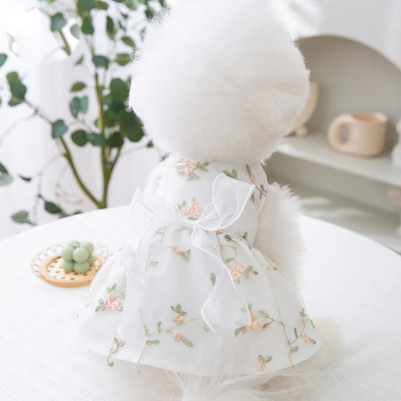 Roupa pet para Cães e Gatos Vestido Floral Branca