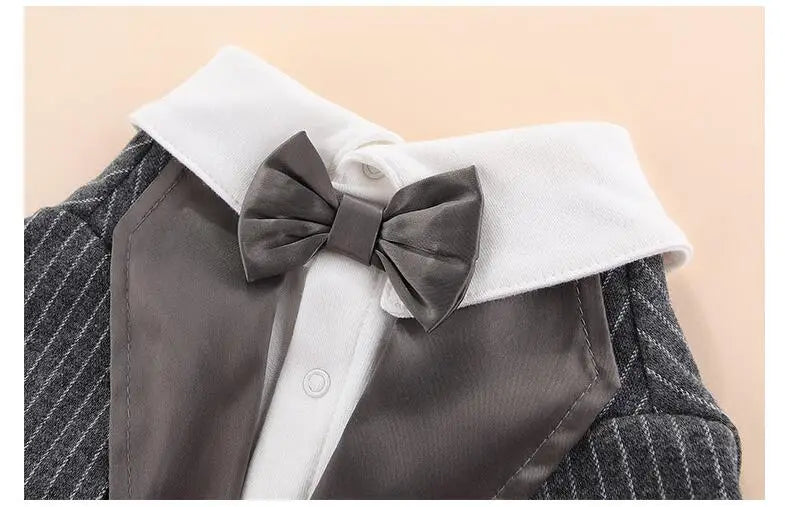 Roupa para Cães e Gatos Terno com Gravata Borboleta - Roupinha Formal para Casamentos, Festas e Eventos