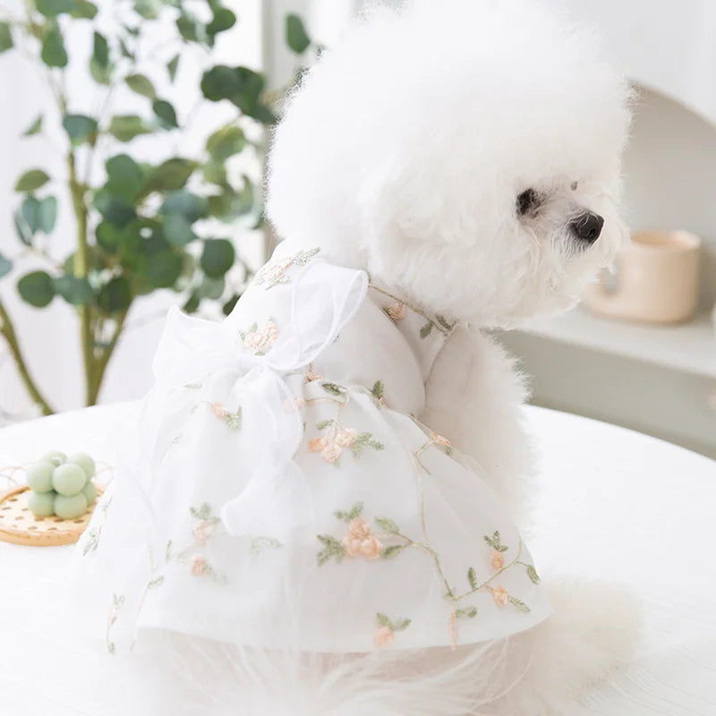 Roupa pet para Cães e Gatos Vestido Floral Branca