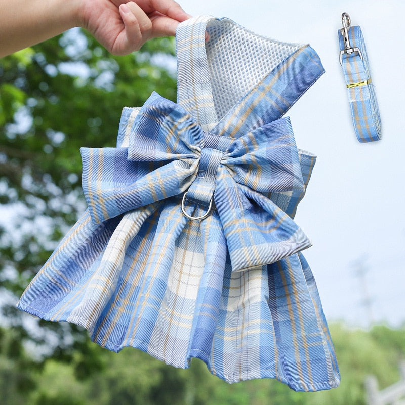 Coleira Peitoral de Vestido para Cães: Acompanha peitoral, guia e saia