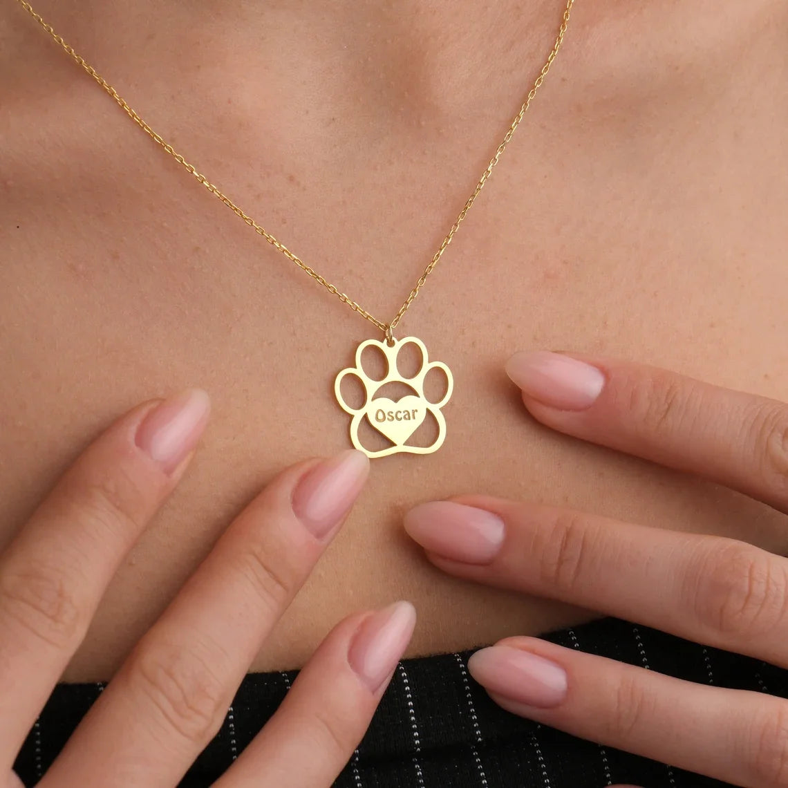 Colar Personalizado Patinhas com Nome